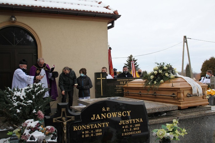 Pogrzeb śp. ks. Juliusza Olejaka w Pisarzowicach