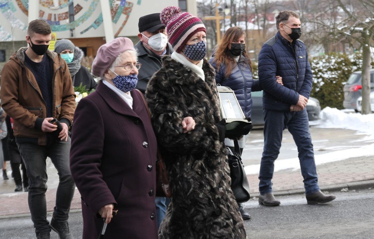 Pogrzeb śp. ks. Juliusza Olejaka w Pisarzowicach