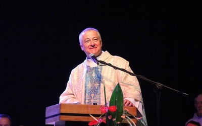 Biskup nominat Artur Ważny.