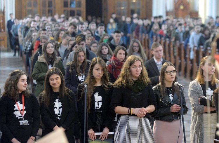 Trudno sobie wyobrazić, by udało się w tym roku zorganizować rekolekcje na wzór tych z 2019 roku.