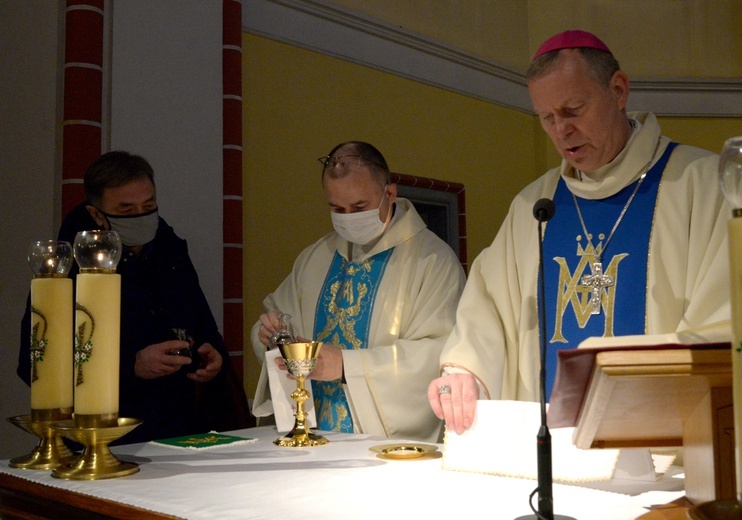 Eucharystia była sprawowana w kościele pw. Świętej Rodziny w Radomiu.