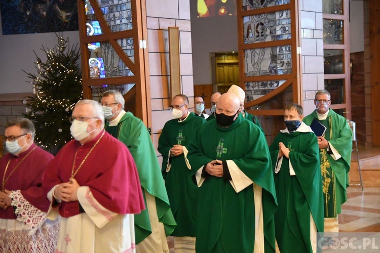 Odsłonięcie pamiątkowej tablicy poświęconej śp. ks. Józefowi Kocołowi