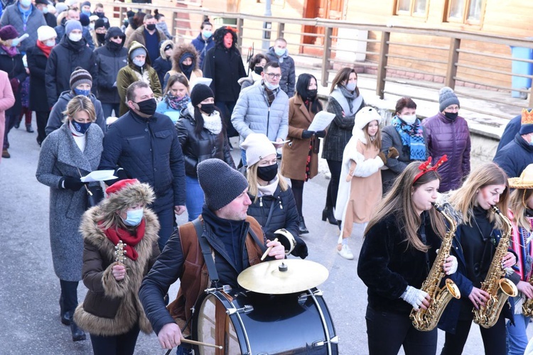 Kolędnicy, akordeoniści i heligoniści w Zakliczynie