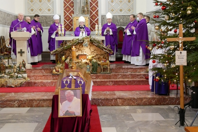 Ks. kan. Kazimierz Szwabe zmarł 26 stycznia.