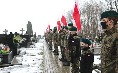 Organizatorzy nie ustają w poszukiwaniu kolejnych miejsc, które noszą ślady powstańczej historii. Niewykluczone, że dzięki tym staraniom do listy dziewięciu miejscowości upamiętnionych w tym roku dołączą kolejne.