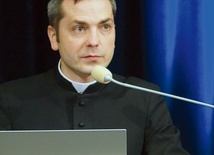 Ksiądz Michał Dąbrówka podczas spotkania wskazał kilka kierunków, w których należy pójść.