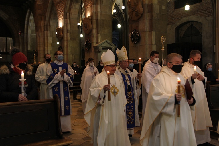 Dzień Życia Konsekrowanego w katedrze wrocławskiej