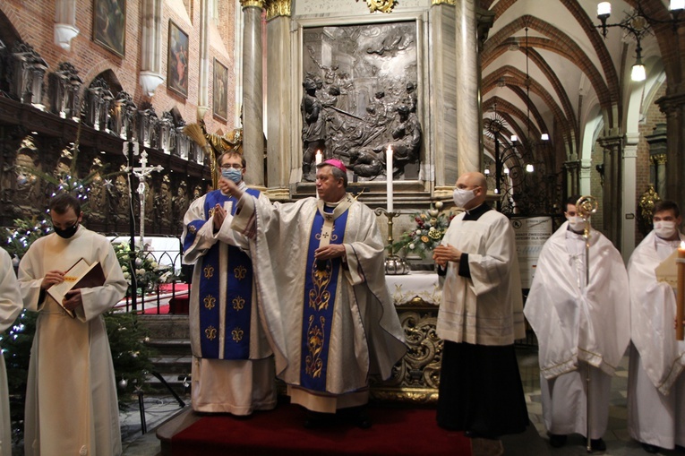 Dzień Życia Konsekrowanego w katedrze wrocławskiej