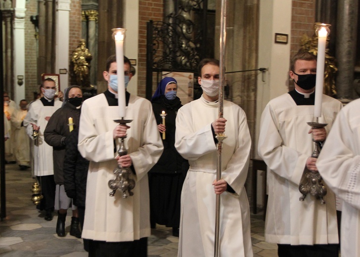 Dzień Życia Konsekrowanego w katedrze wrocławskiej