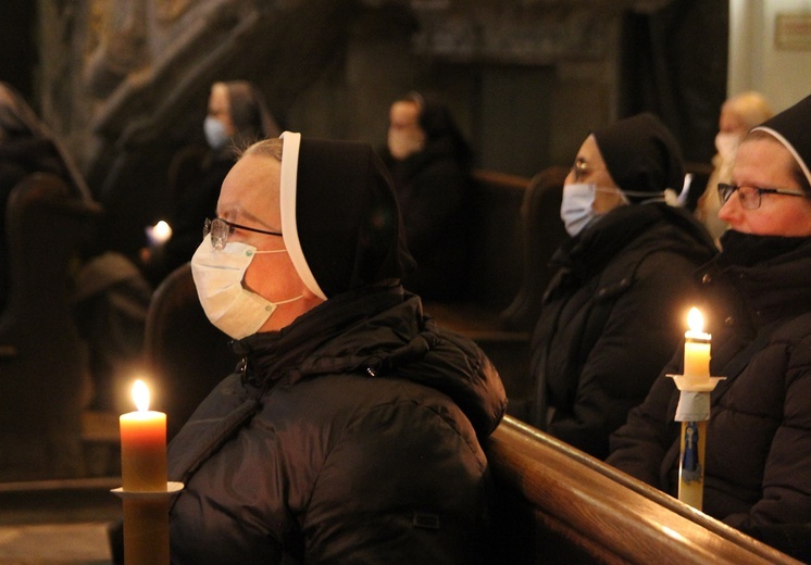 Dzień Życia Konsekrowanego w katedrze wrocławskiej