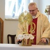 ▲	Po Eucharystii odbyła się adoracja Najświętszego Sakramentu i odmówiono Litanię do św. Jana Bosko.