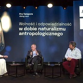 W dyskursie o wolności wzięli udział: dominikanin, dogmatyk o. dr Janusz Pyda oraz filozofowie prof. Stanisław Judycki i prof. Konrad Talmont-Kamiński.