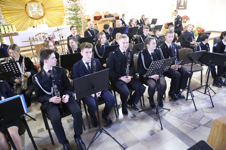 Koncert w Męcinie