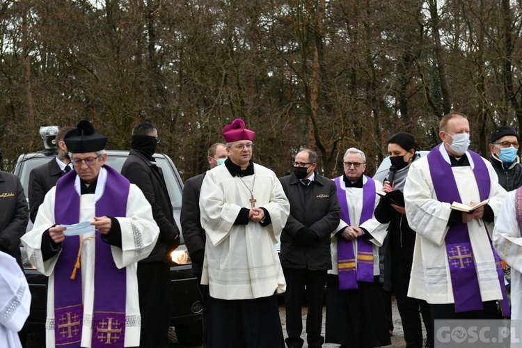 Ostatnie pożegnanie śp. ks. Marka Czerniawskiego