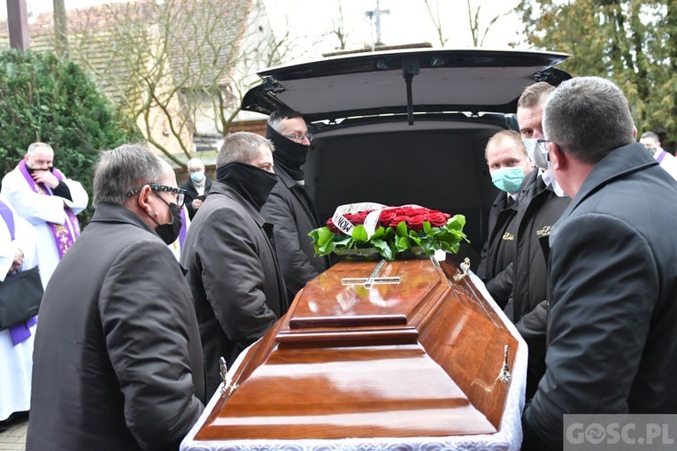 Ostatnie pożegnanie śp. ks. Marka Czerniawskiego