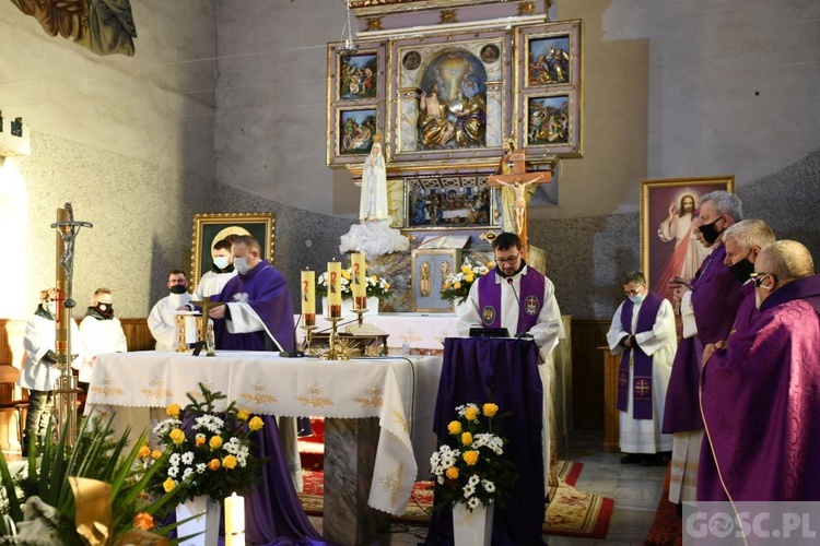 Ostatnie pożegnanie śp. ks. Marka Czerniawskiego