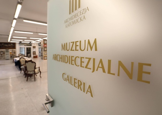  Galeria i muzeum archidiecezji katowickiej w budynku po byłej drukarni przy ul. Wita Stwosza 11.