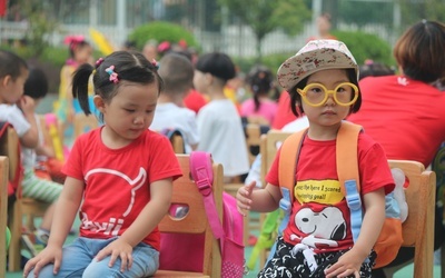 Hongkong: 6-letnie dzieci mają się uczyć o "zmowie z obcymi siłami" i "działalności wywrotowej"