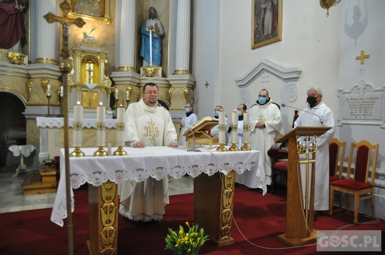 Modlitwa w sanktuarium w Babimoście