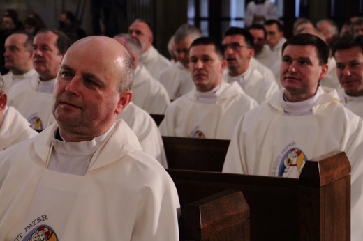Sakra bp. Roberta Chrząszcza