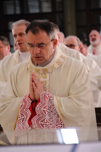 Sakra bp. Roberta Chrząszcza