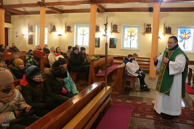 Instalacja nowego pasterza w parafii św. Maksymiliana Marii Kolbego w Wałbrzychu