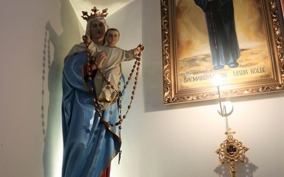 Instalacja nowego pasterza w parafii św. Maksymiliana Marii Kolbego w Wałbrzychu