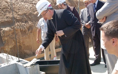 Śp. abp Józef Życiński na archiwalnych fotografiach