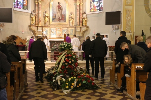 Bieruń. Ostatnie pożegnanie śp. Romana Nygi