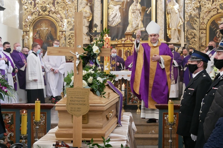 Pogrzeb śp. ks. kan. Krzysztofa Stachowskiego