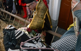 Fakt zgonu Śmierci potwierdza proboszcz, a potem podpisuje stosowny akt w księgach parafialnych.