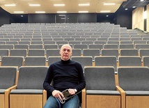Dyrektor Marek Błaszczak cały czas pracuje nad udoskonalaniem Zespołu Szkół nr 13.