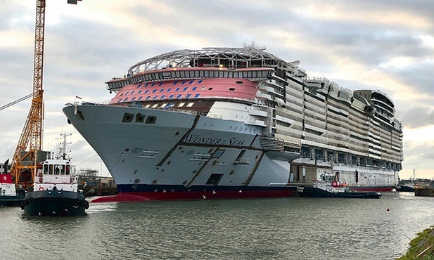 Wonder of the Seas nie wygląda na razie zbyt atrakcyjnie, ale prace wykończeniowe nadadzą mu charakterystyczny dla wycieczkowców blask