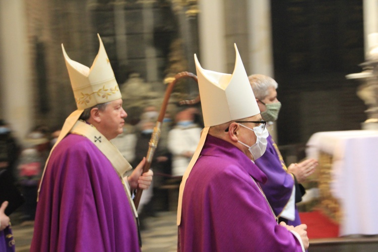 Środa Popielcowa we wrocławskiej katedrze