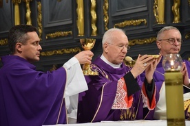 W Środę Popielcową Eucharystii w katedrze przewodniczył bp Andrzej F. Dziuba.