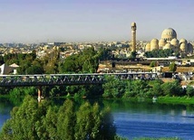 Mosul z Wielkim Meczetem