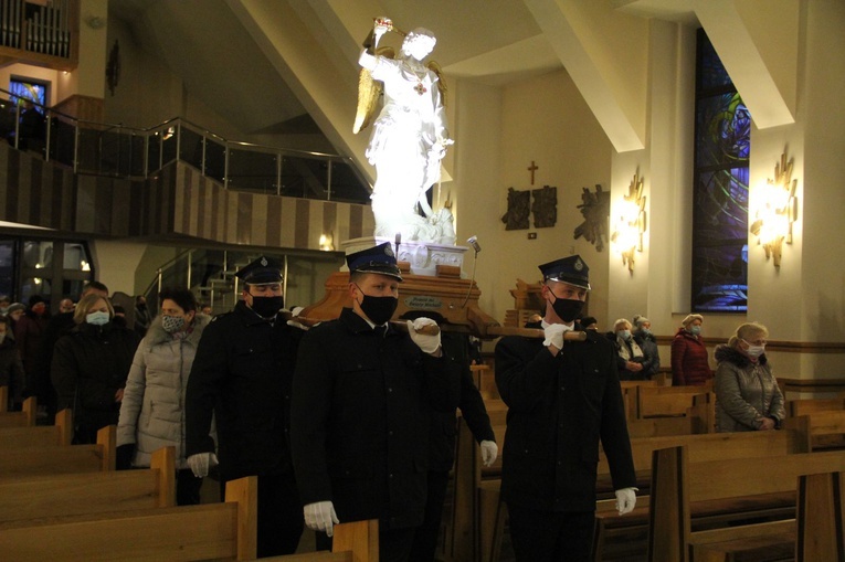 Jodłowa. Powitanie figury św. Michała