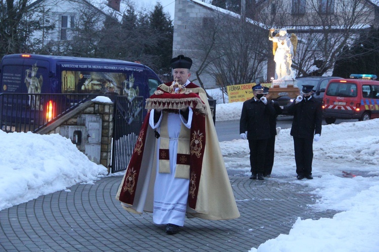 Jodłowa. Powitanie figury św. Michała