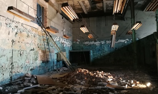 Zabrze. Kiedyś była tu gazownia. Teraz, po remoncie, Centrum Usług Społecznych