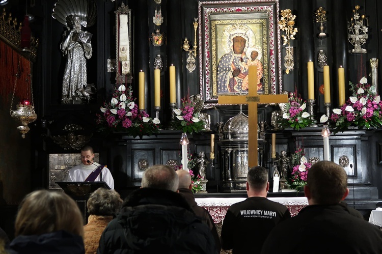 Czuwanie przedstawicieli diecezji świdnickiej na Jasnej Górze