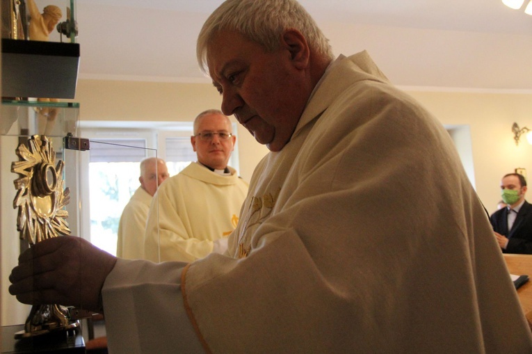 Czchów. Wprowadzenie relikwii świętych dzieci fatimskich do Efezu