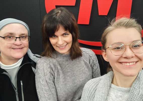 Siostra Anna Bałchan, Dominika Szczawińska, Weronika Nowik