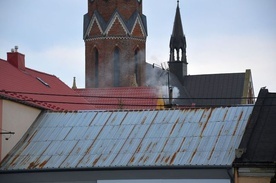 Drony sprawdzą, czym palą właściciele posesji.