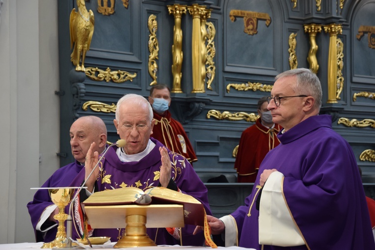 Modlitwy w 2. rocznicę śmierci bp. Orszulika