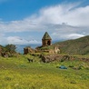 Ruiny klasztoru św. Tomasza w górach nad jeziorem Wan.