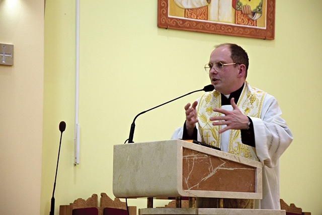 W kolejnych konferencjach ks. Miczyński poruszał także inne aspekty podejmowanej tematyki.