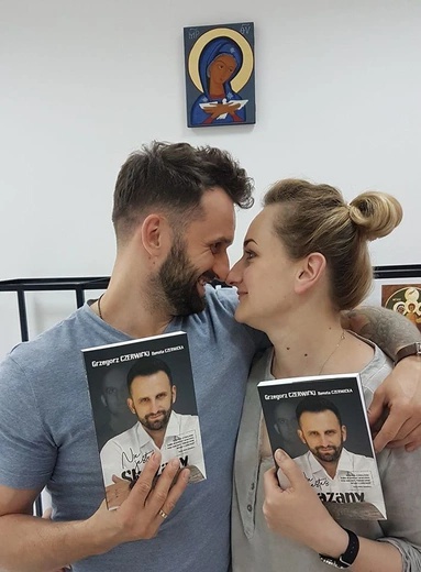 Grzegorz Czerwicki z żoną Renatą - współautorką książki "Nie jesteś skazany"