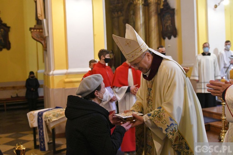 Konsekracja nowego ołtarza we Wschowie