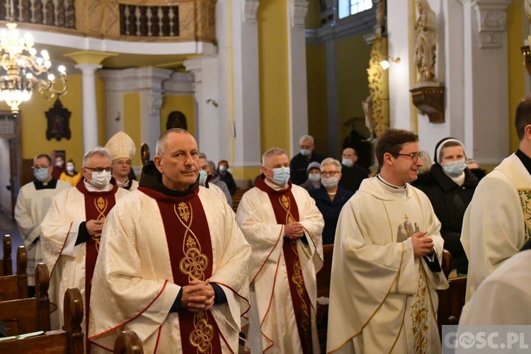 Konsekracja nowego ołtarza we Wschowie