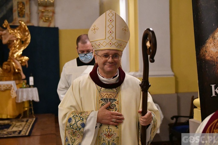 Konsekracja nowego ołtarza we Wschowie